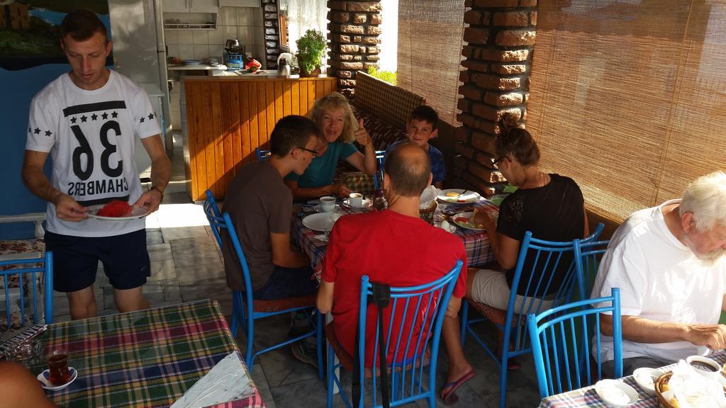Goekmavi Pansiyon Bodrum Exteriér fotografie